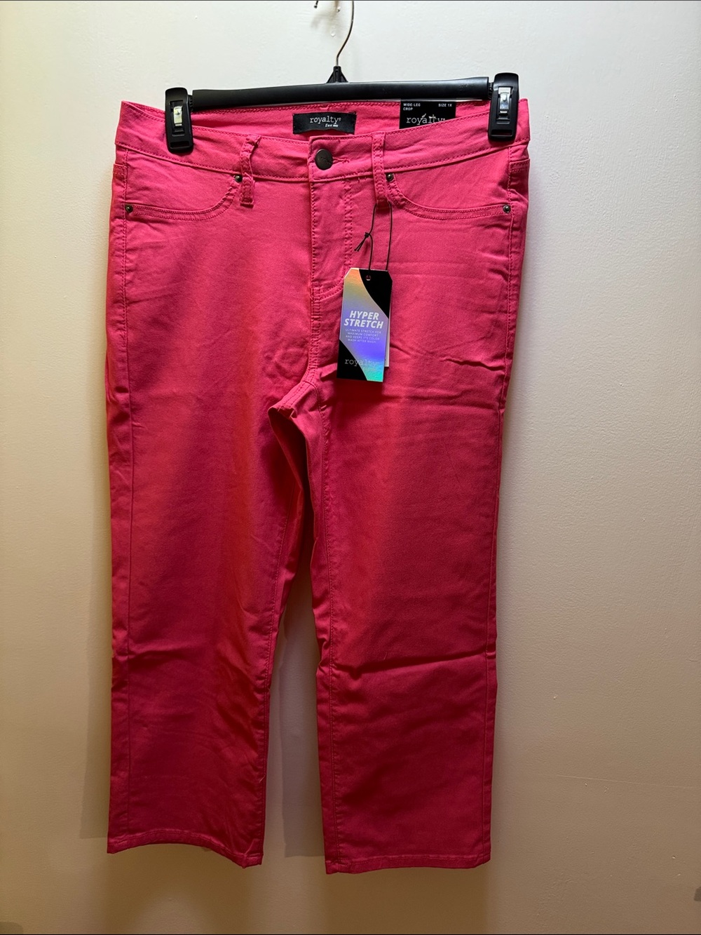 NWT Royalty for me crop pants size 1X.